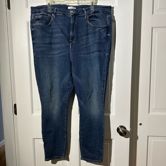 🌼Good American Good Legs Crop Size 22 EUC🌼 - Picture 4 of 11